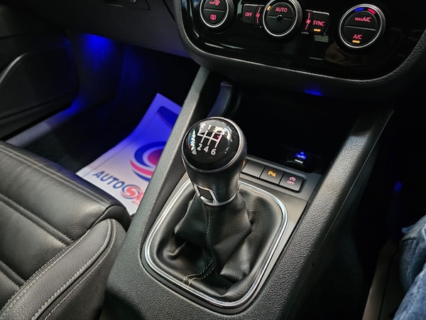 Used Volkswagen Scirocco 2015 for sale - 76221899: Photo 19