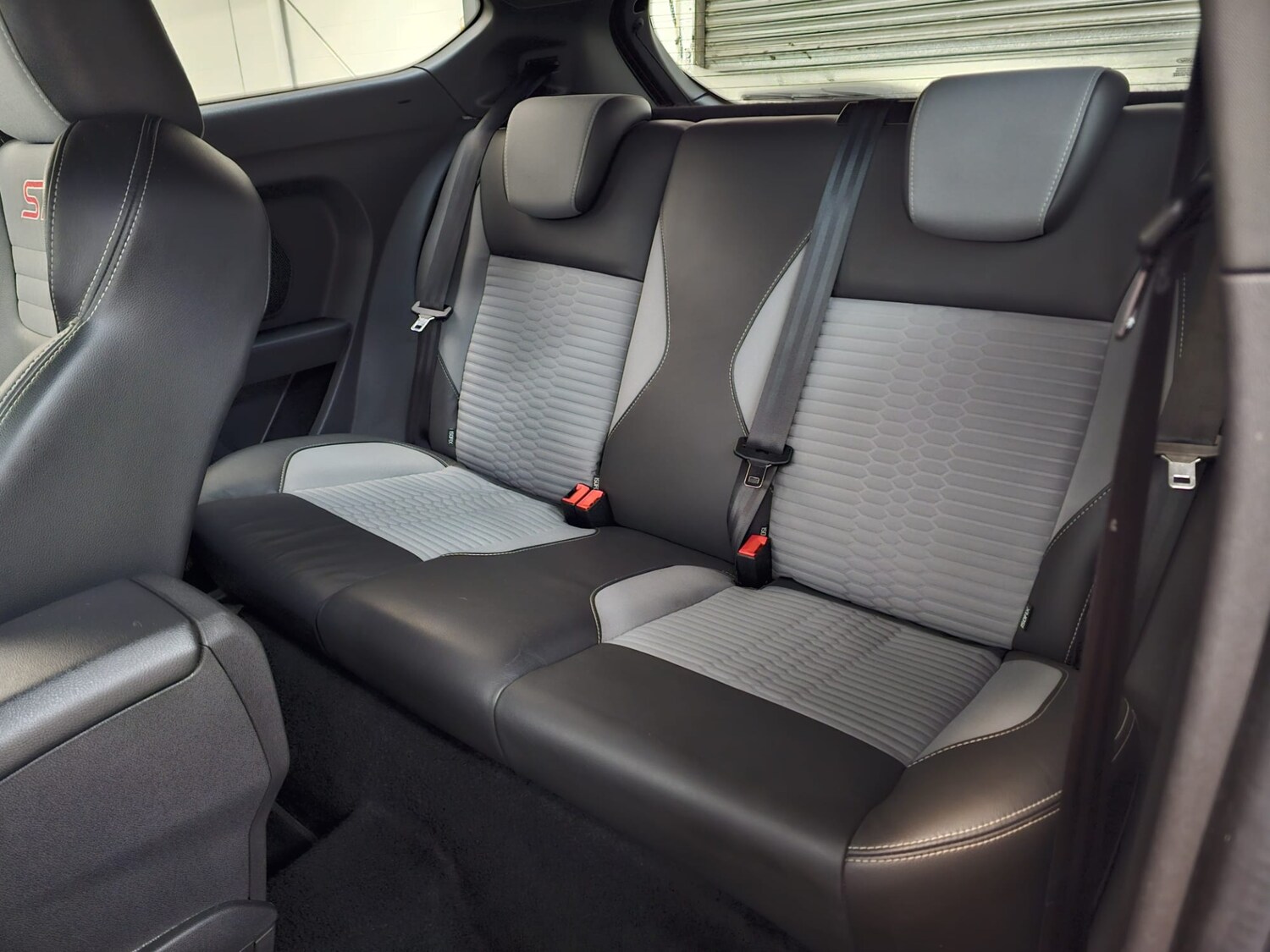 Used Ford Fiesta 2016 for sale - 76602719: Photo 25