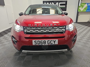 Used Land Rover Discovery Sport 2018 for sale - 78765300: Photo