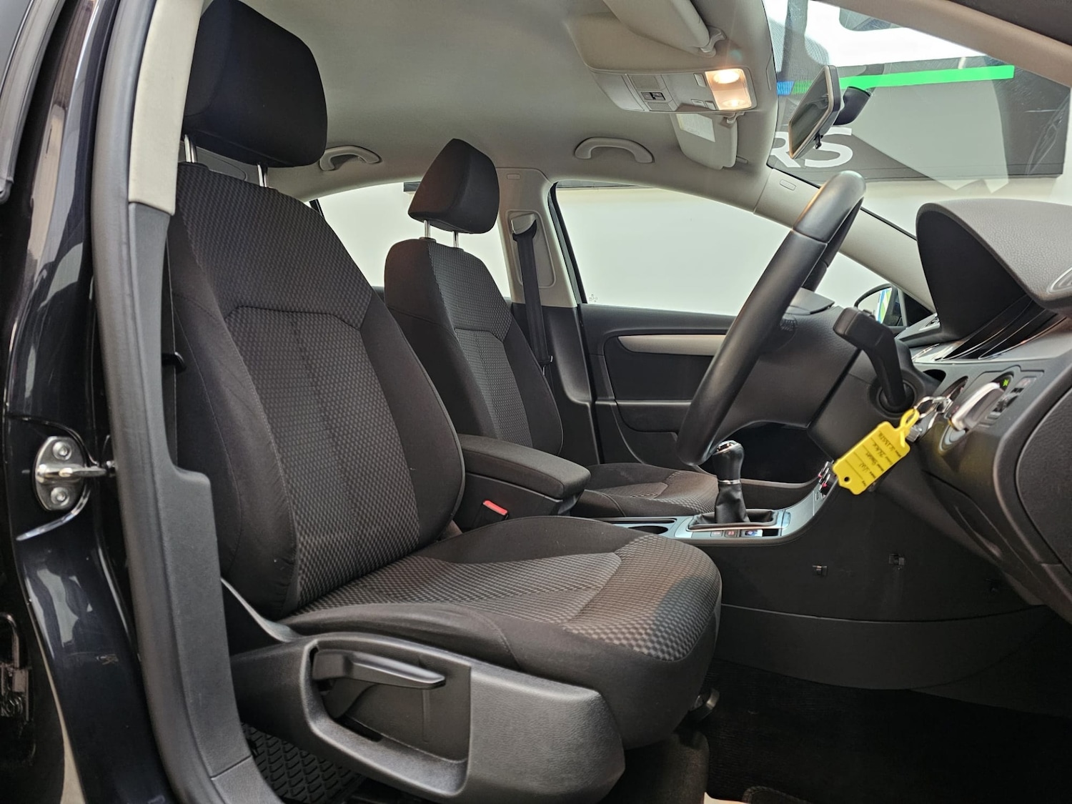 Used Volkswagen Passat 2013 for sale - 76600153: Photo 22