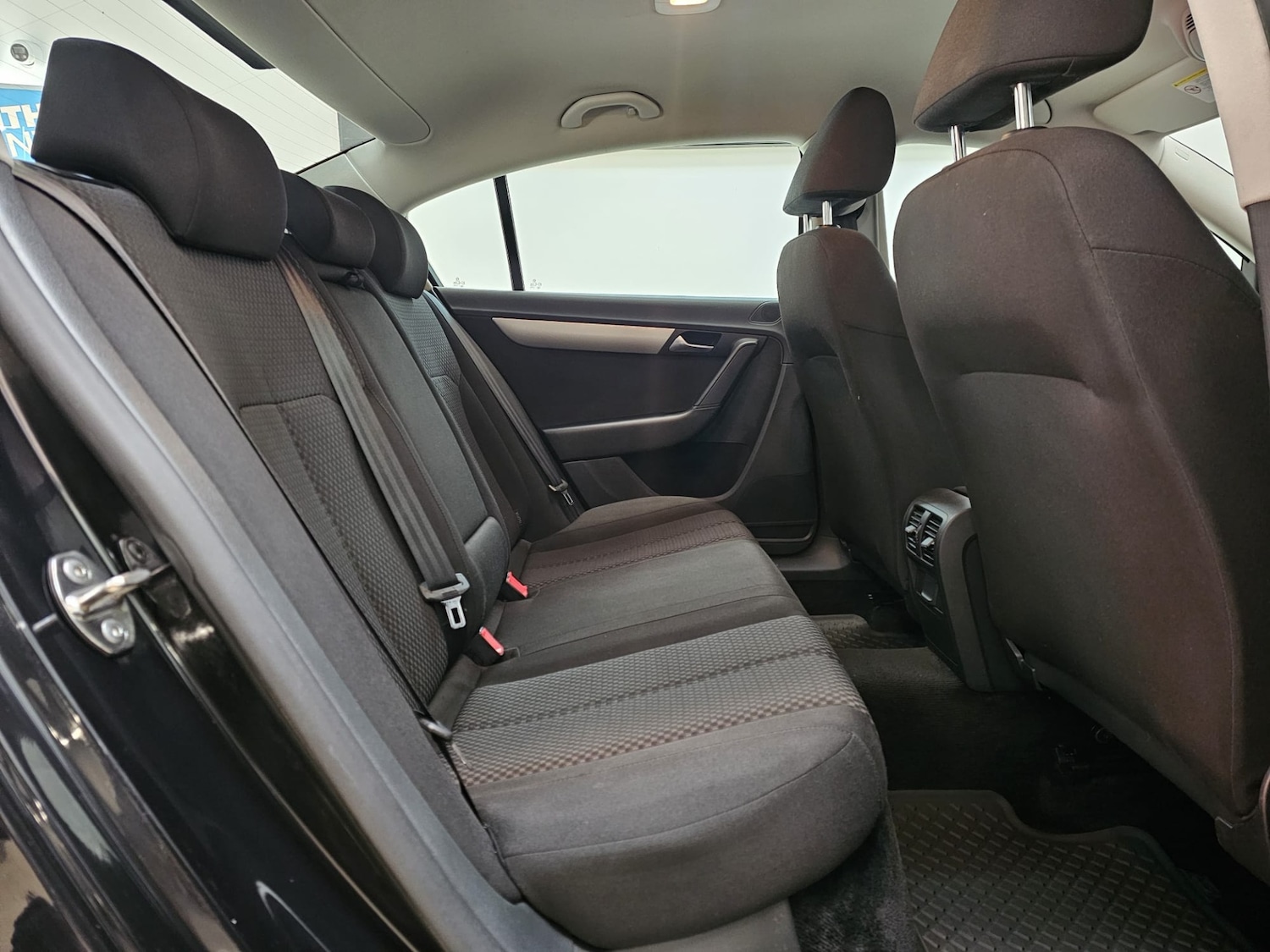 Used Volkswagen Passat 2013 for sale - 76600153: Photo 24