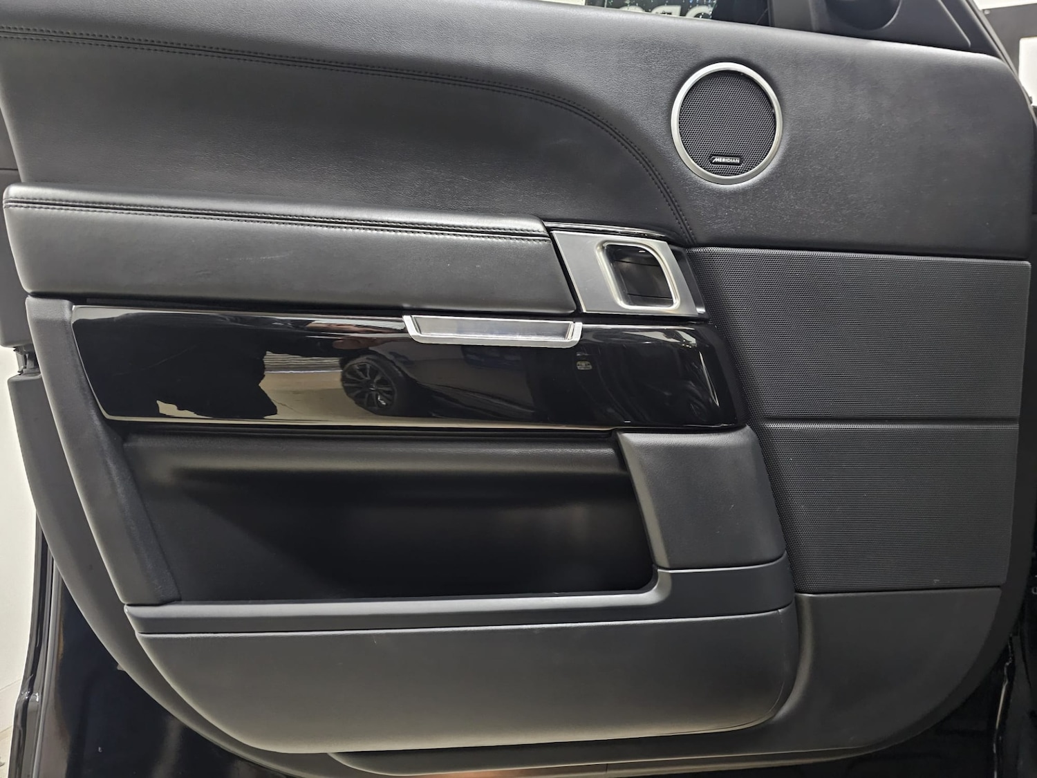 Used Land Rover Range Rover 2015 for sale - 76847240: Photo 21