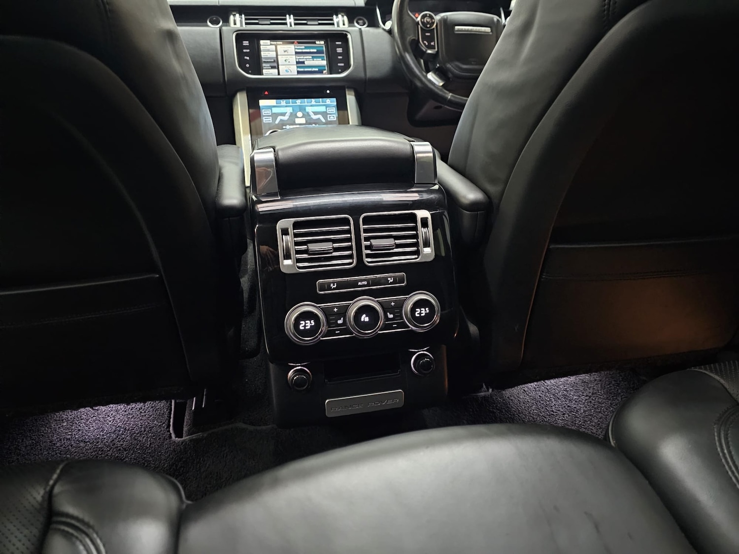 Used Land Rover Range Rover 2015 for sale - 76847240: Photo 28