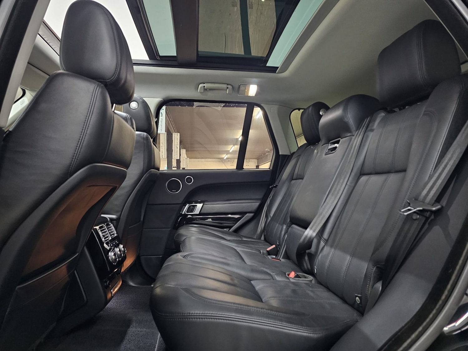 Used Land Rover Range Rover 2015 for sale - 76847240: Photo 29