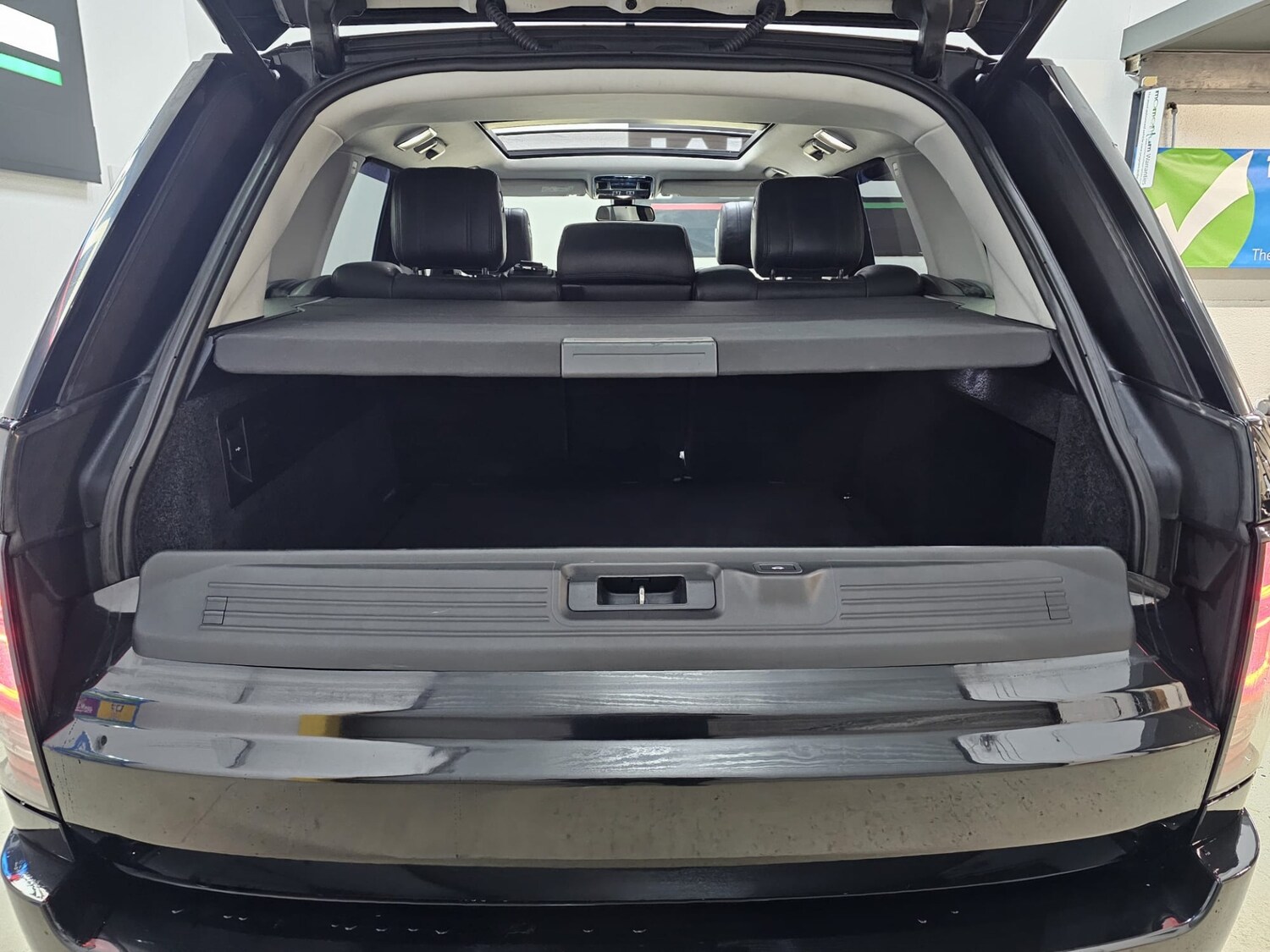 Used Land Rover Range Rover 2015 for sale - 76847240: Photo 30