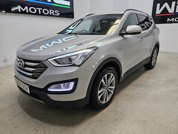 Used Hyundai Santa Fe 2015 for sale - 76684464: Photo