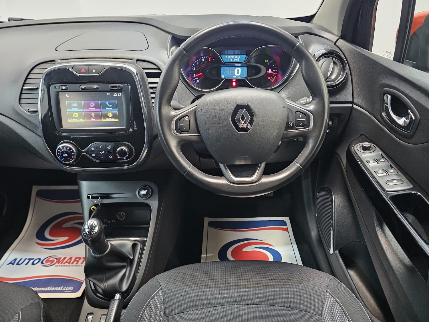 Used Renault Captur 2016 for sale - 77501442: Photo 12