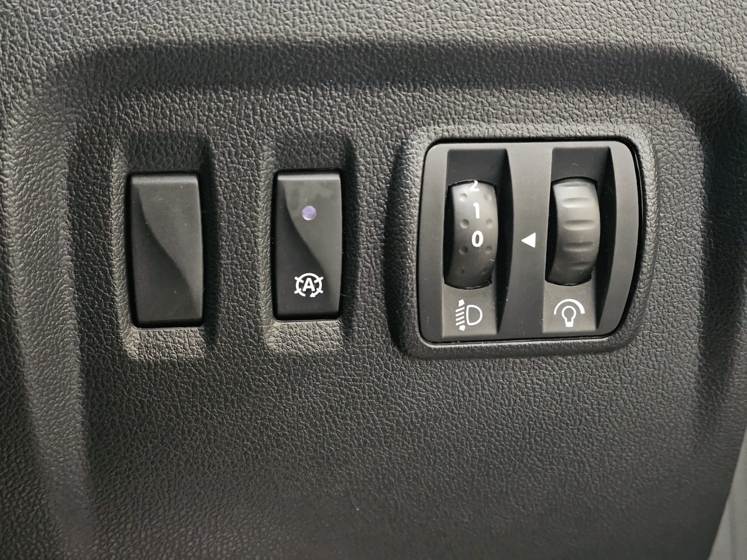 Used Renault Captur 2016 for sale - 77501442: Photo 17