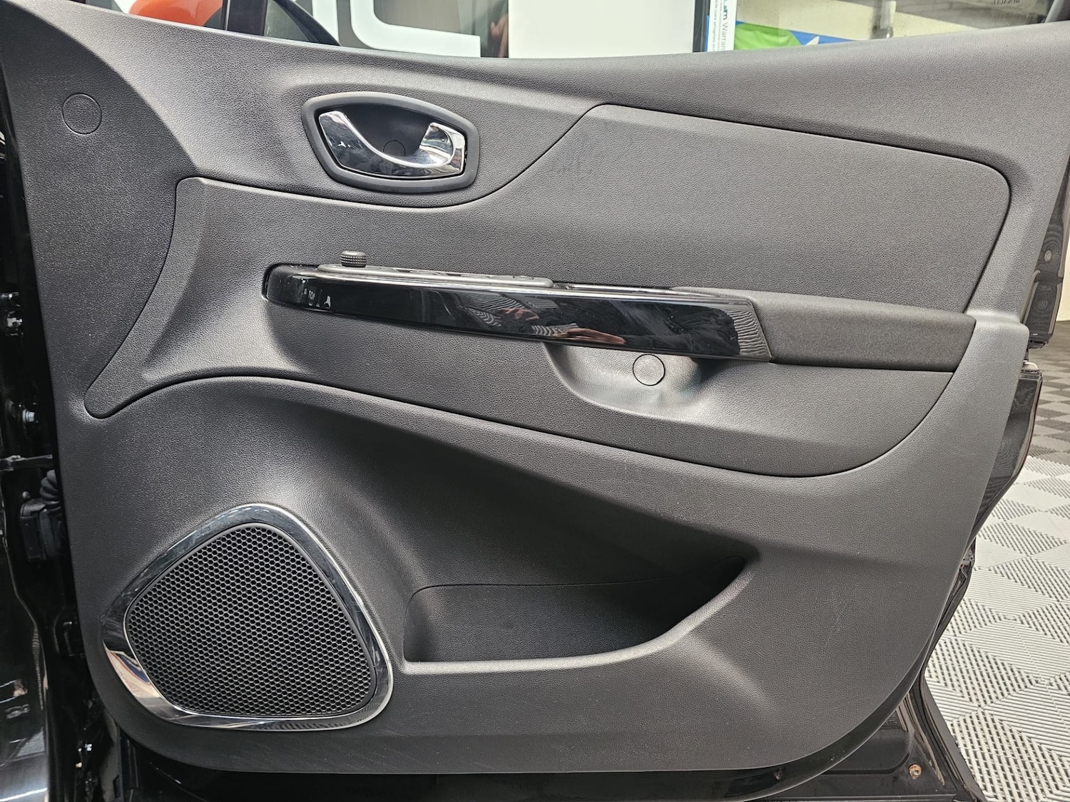 Used Renault Captur 2016 for sale - 77501442: Photo 24