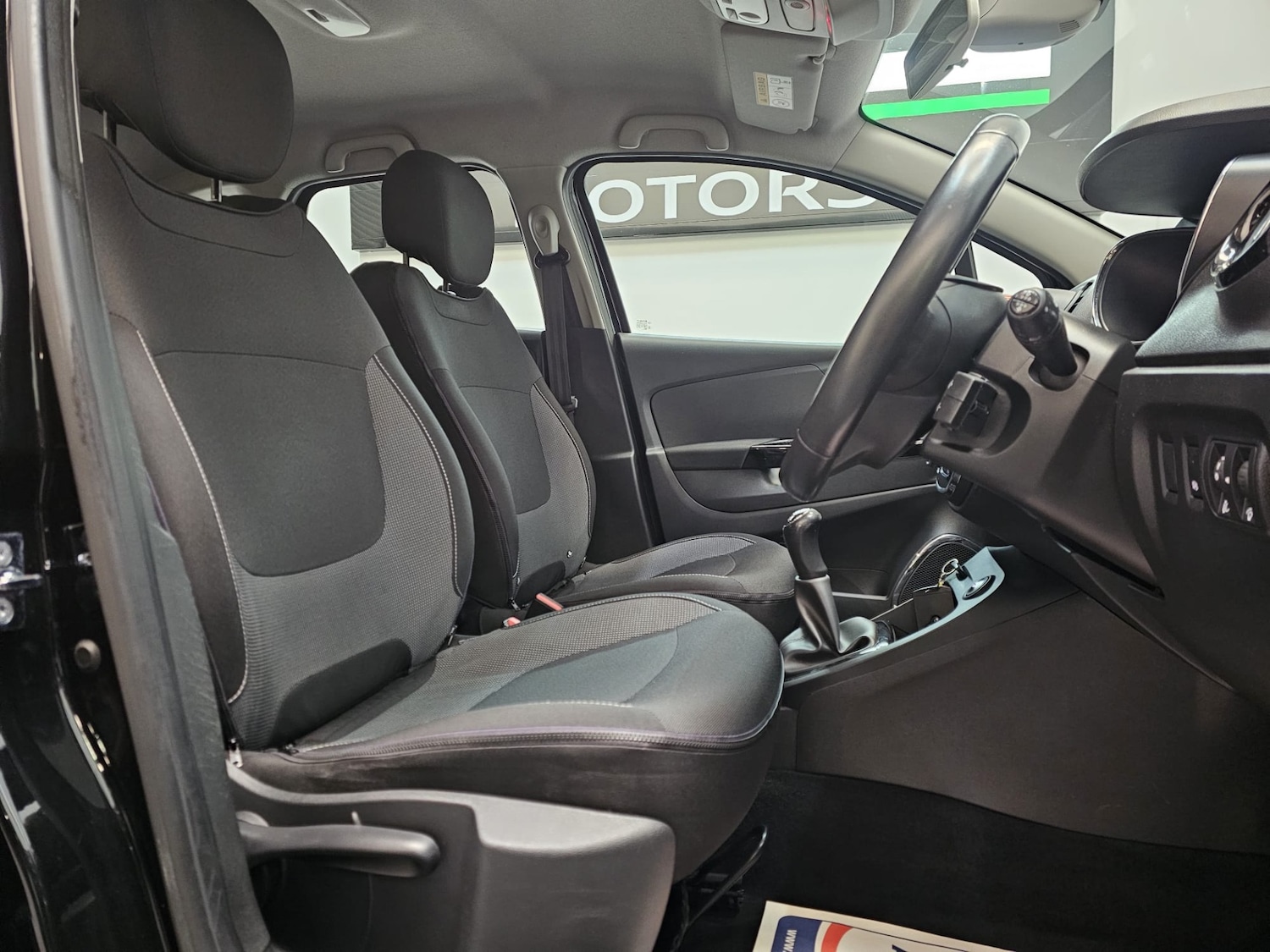 Used Renault Captur 2016 for sale - 77501442: Photo 25