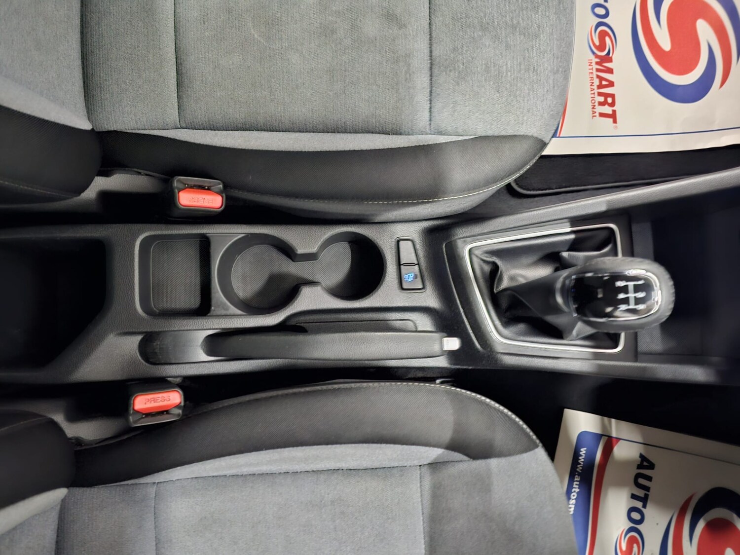 Used Hyundai i20 2015 for sale - 76367020: Photo 19