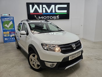 Used Dacia Sandero Stepway 2013 for sale - 76461605: Photo