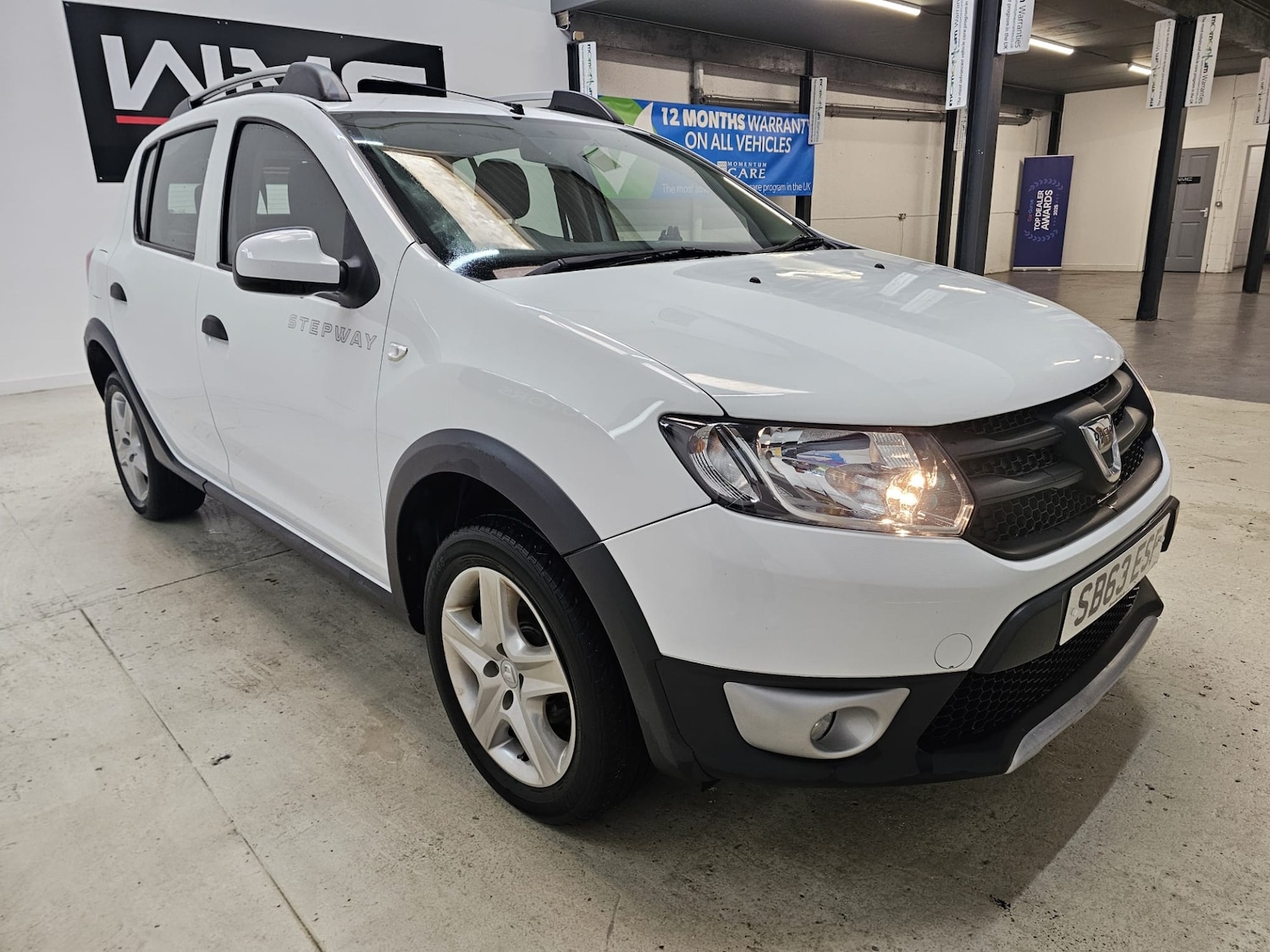 Used Dacia Sandero Stepway 2013 for sale - 76461605: Photo 2