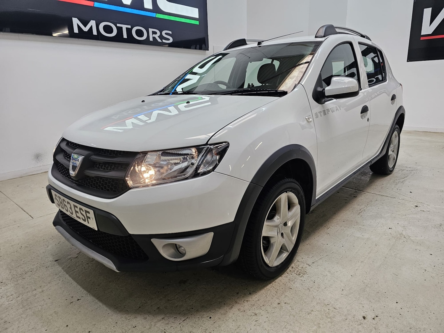 Used Dacia Sandero Stepway 2013 for sale - 76461605: Photo 4