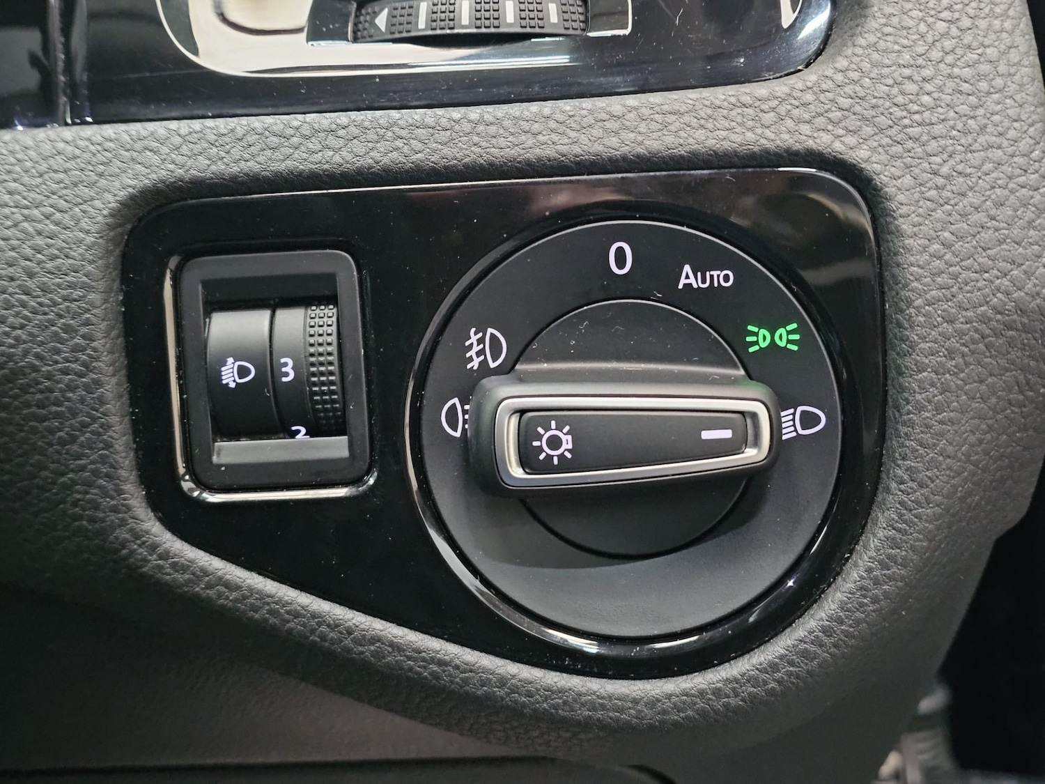 Used Volkswagen Golf 2016 for sale - 77501255: Photo 16