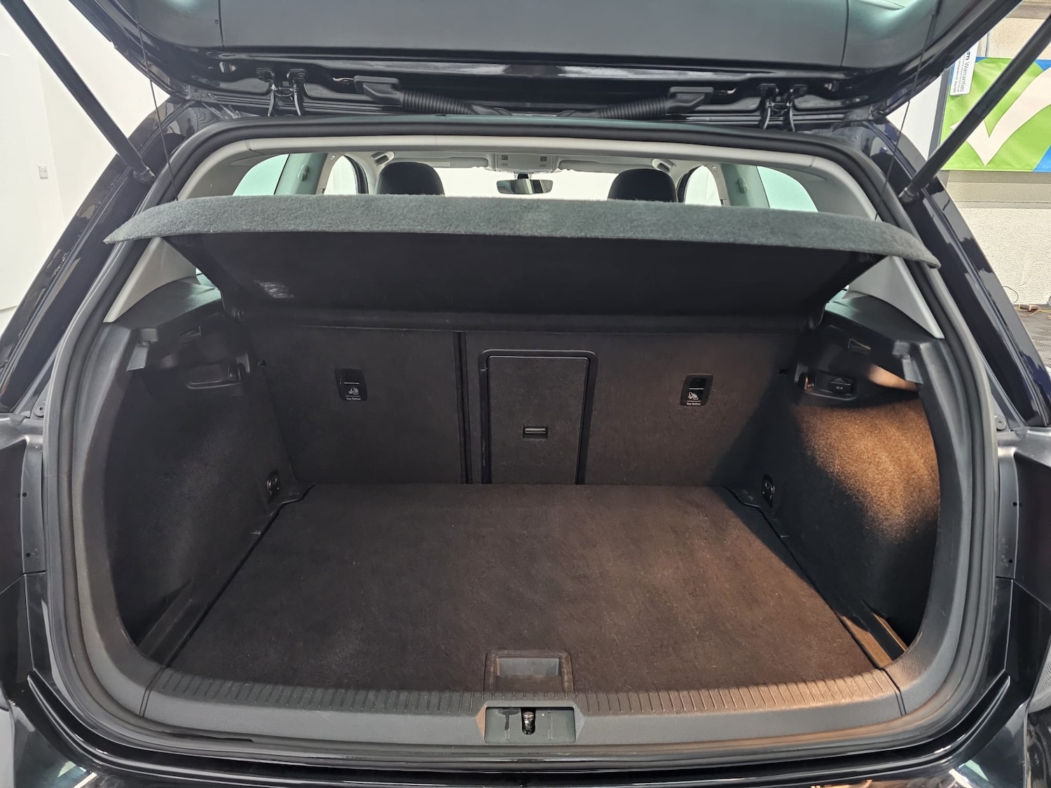 Used Volkswagen Golf 2016 for sale - 77501255: Photo 29