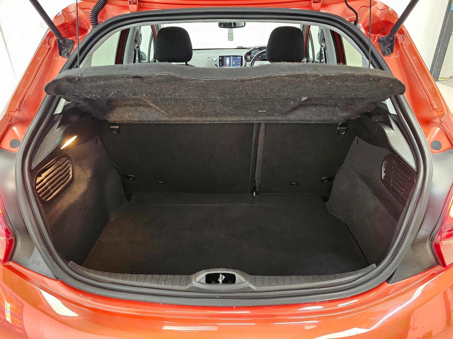 Vehicle 27