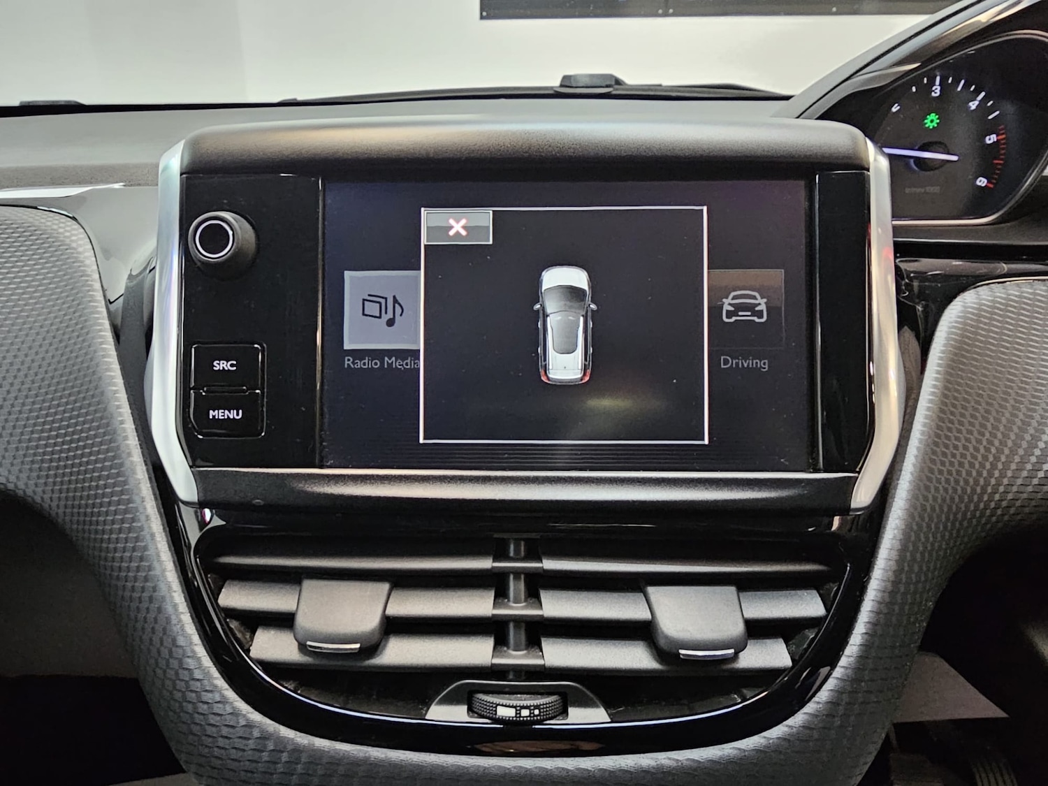 Used Peugeot 2008 2016 for sale - 77337252: Photo 17