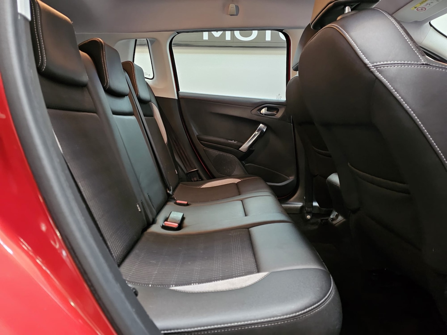 Used Peugeot 2008 2016 for sale - 77337252: Photo 25