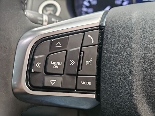 Used Land Rover Discovery Sport 2015 for sale - 75294025: Photo 14