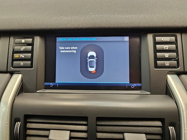 Used Land Rover Discovery Sport 2015 for sale - 75294025: Photo 17