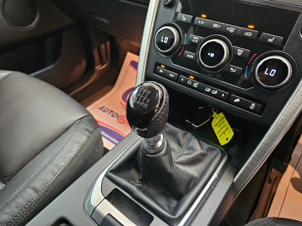 Used Land Rover Discovery Sport 2015 for sale - 75294025: Photo 18