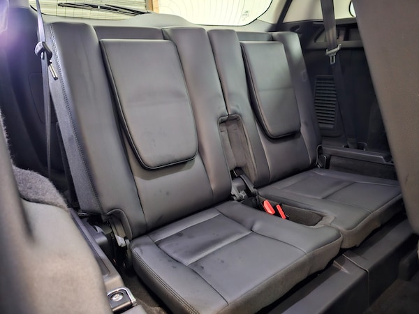 Used Land Rover Discovery Sport 2015 for sale - 75294025: Photo 26