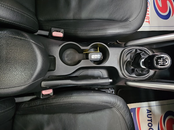 Used Hyundai Veloster 2012 for sale - 76264316: Photo 21