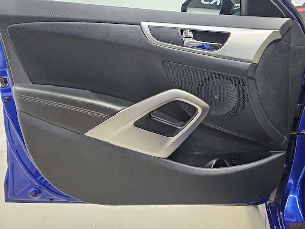 Used Hyundai Veloster 2012 for sale - 76264316: Photo 23