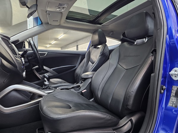 Used Hyundai Veloster 2012 for sale - 76264316: Photo 24
