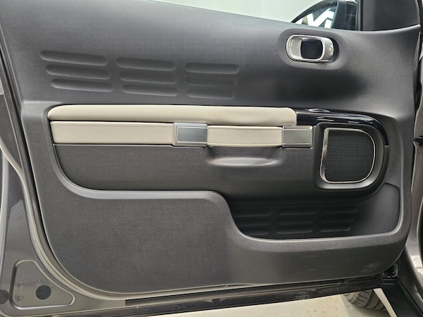 Used Citroen C4 Cactus 2018 for sale - 75343472: Photo 19