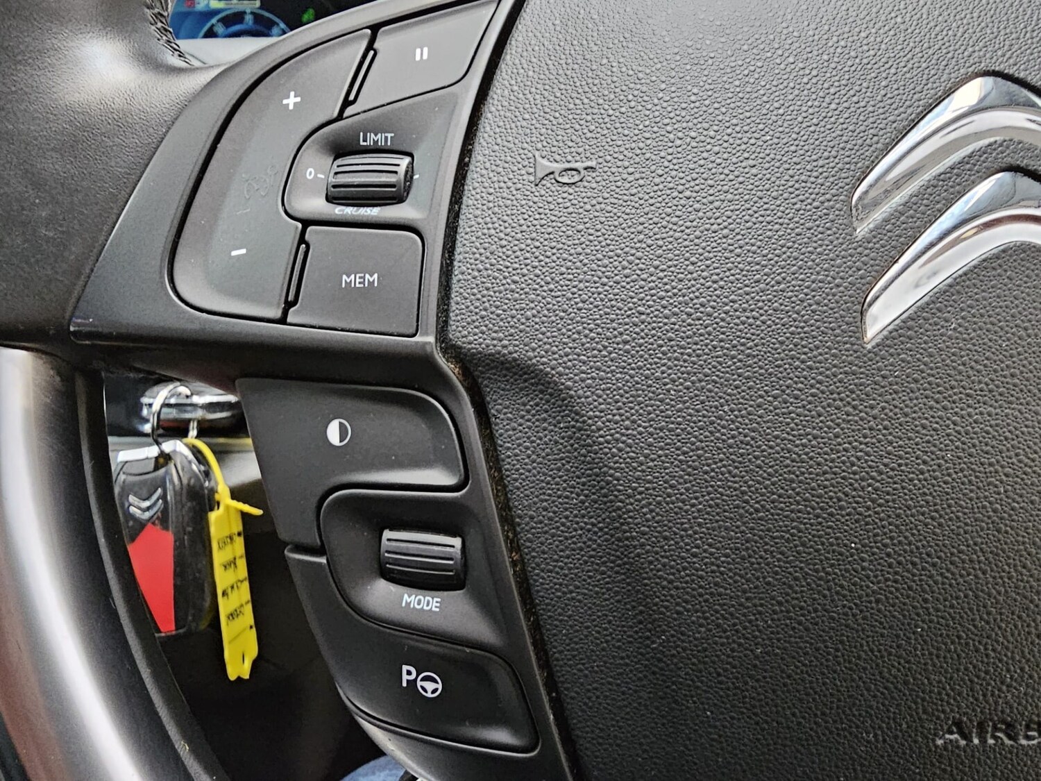 Used Citroen C4 Grand Picasso 2015 for sale - 76366366: Photo 13