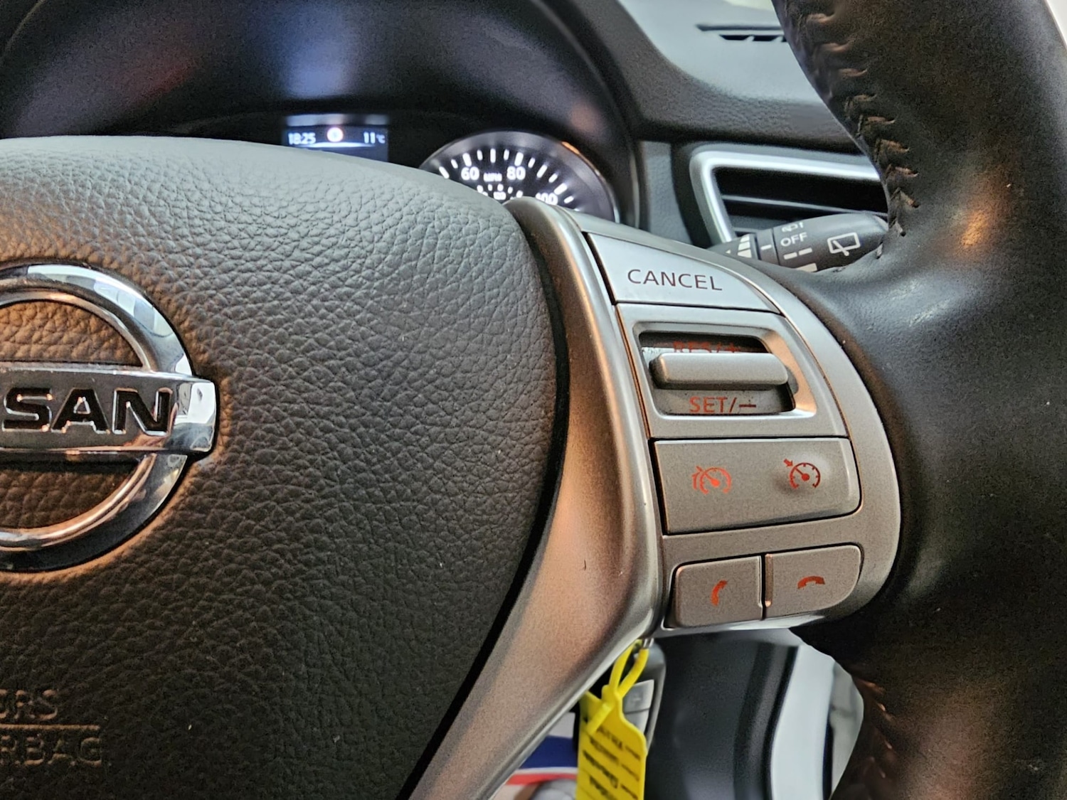 Used Nissan Qashqai 2014 for sale - 76384775: Photo 15