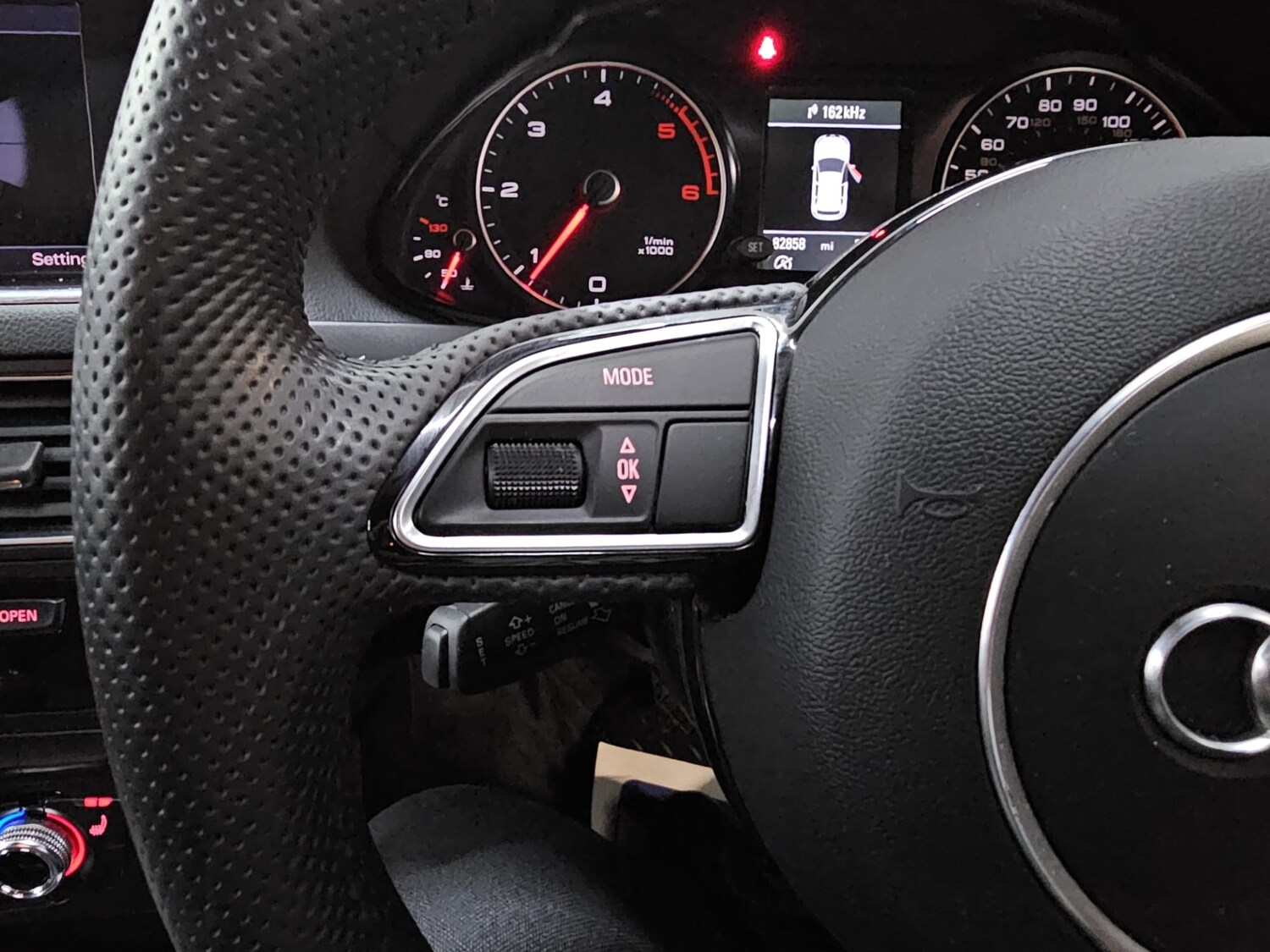 Used Audi Q5 2014 for sale - 76392058: Photo 14