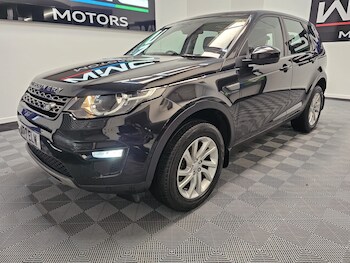 Used Land Rover Discovery Sport 2017 for sale - 77848309: Photo