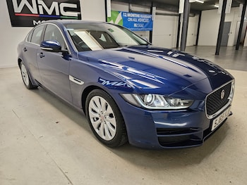 Used Jaguar XE 2015 for sale - 75931733: Photo