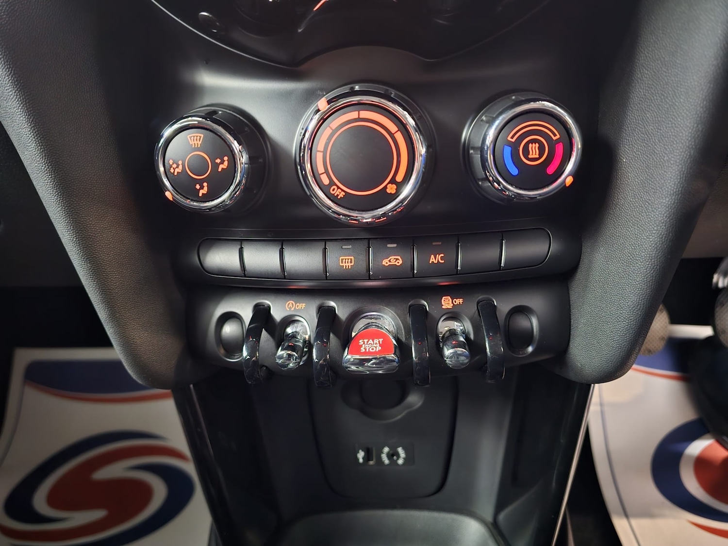 Used MINI Hatch 2016 for sale - 77364825: Photo 21