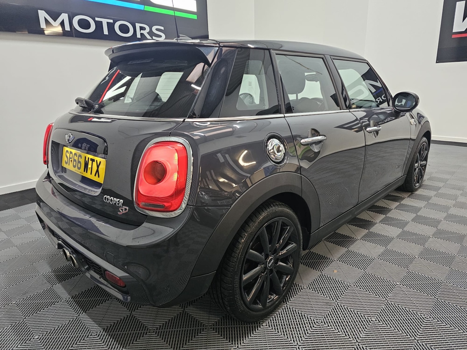 Used MINI Hatch 2016 for sale - 77364825: Photo 8