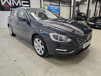 Used Volvo V60 2015 for sale - 76639625: Photo