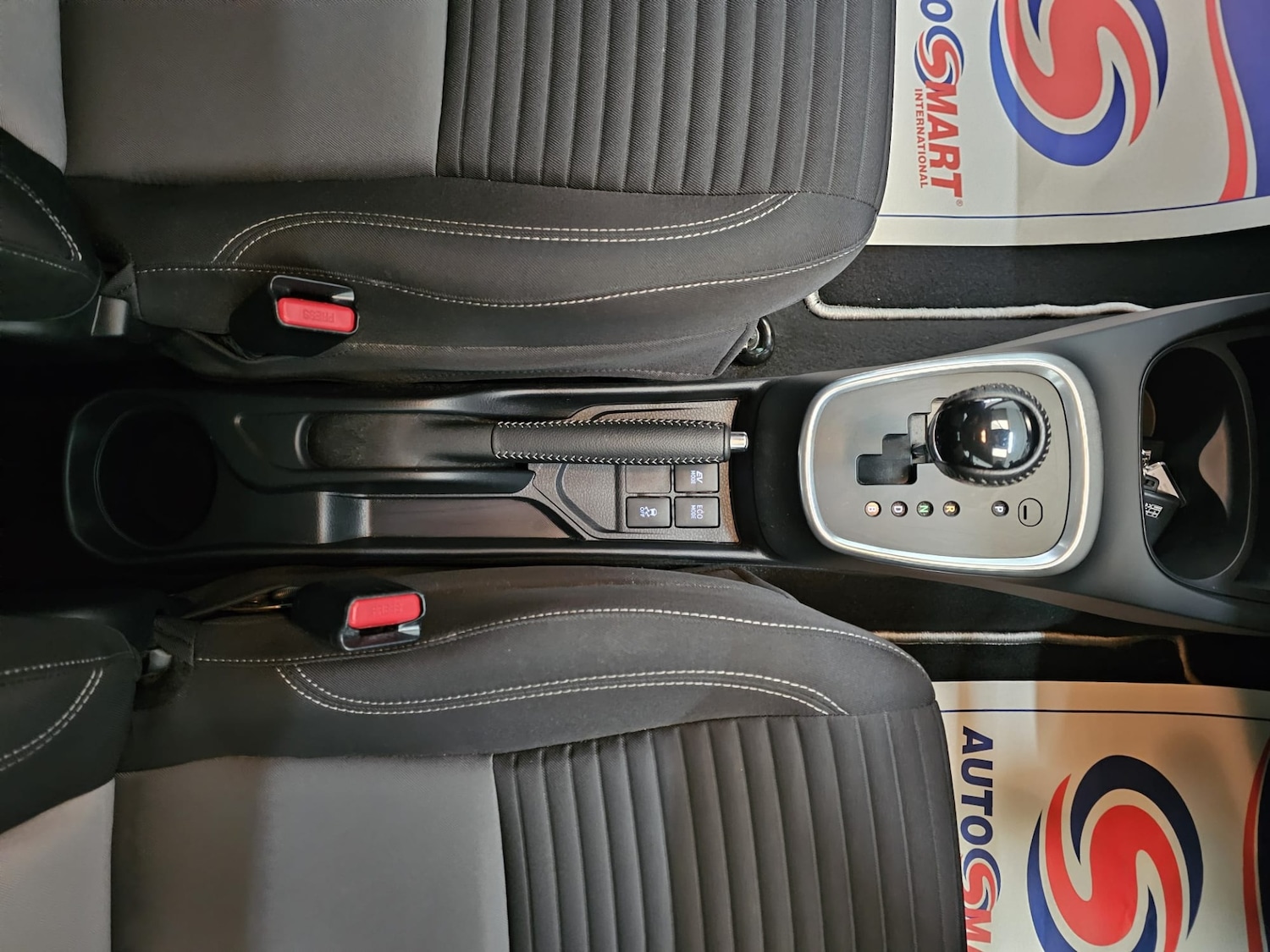 Used Toyota Yaris 2018 for sale - 76565399: Photo 19