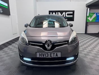 Used Renault Grand Scenic 2013 for sale - 79217800: Photo