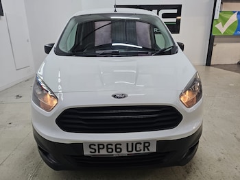 Used Ford Transit Courier 2016 for sale - 76948544: Photo