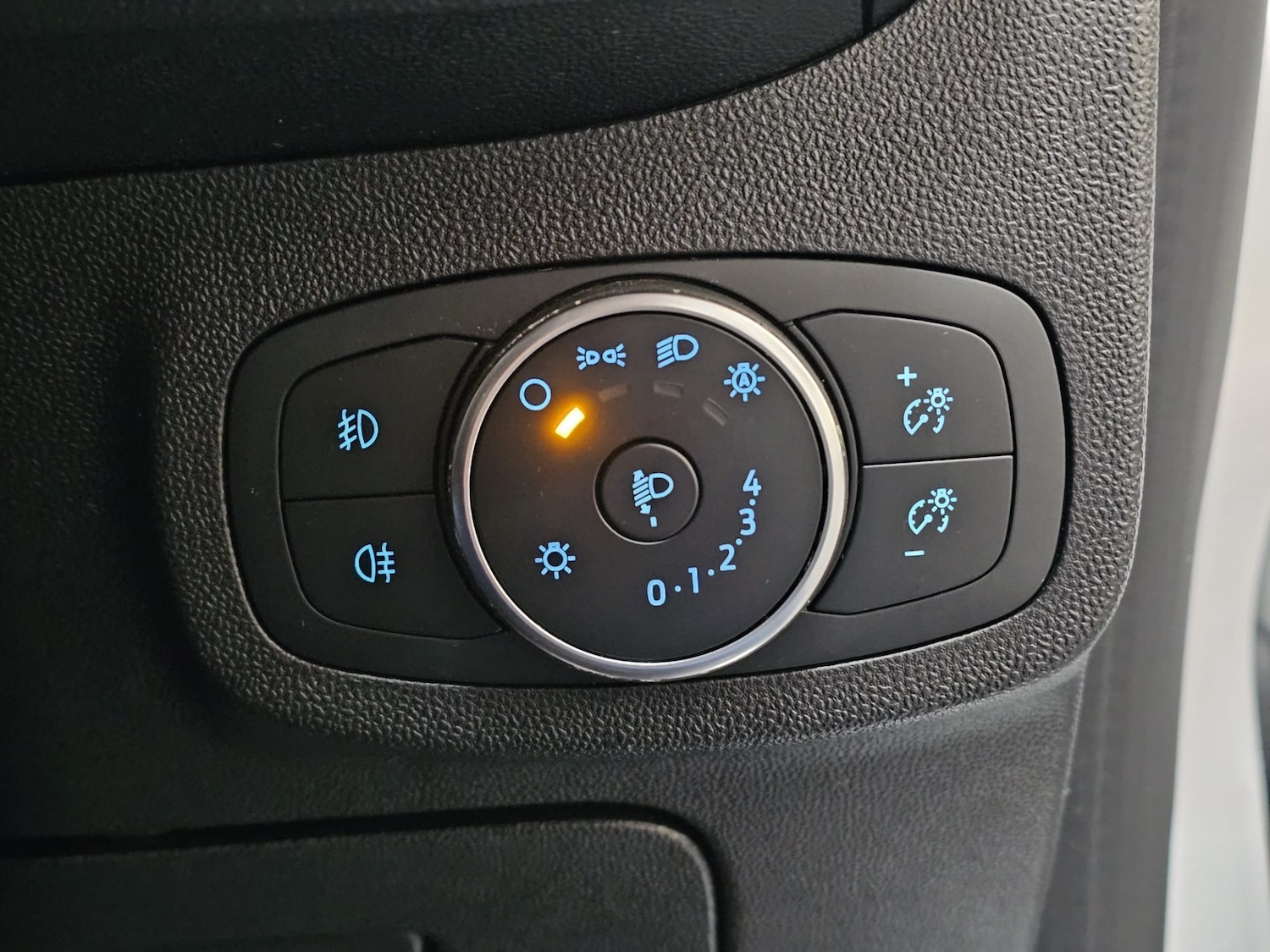 Used Ford Fiesta 2019 for sale - 77350756: Photo 16