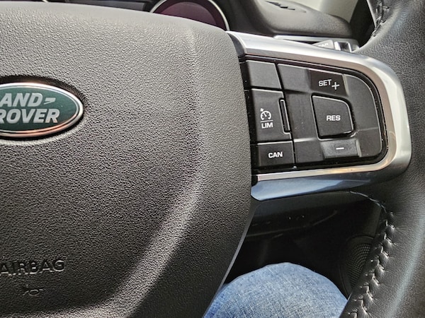 Used Land Rover Discovery Sport 2017 for sale - 75455784: Photo 15
