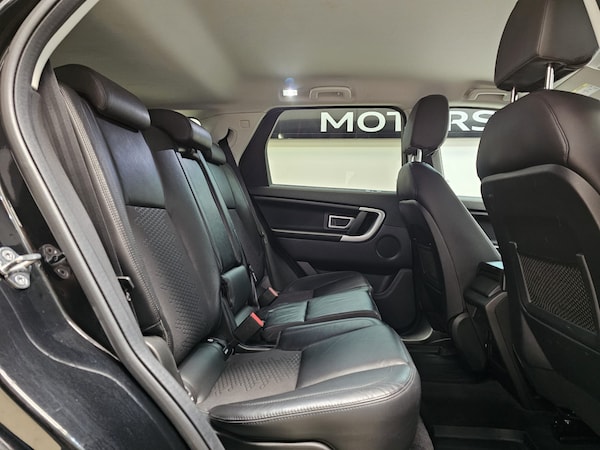 Used Land Rover Discovery Sport 2017 for sale - 75455784: Photo 24
