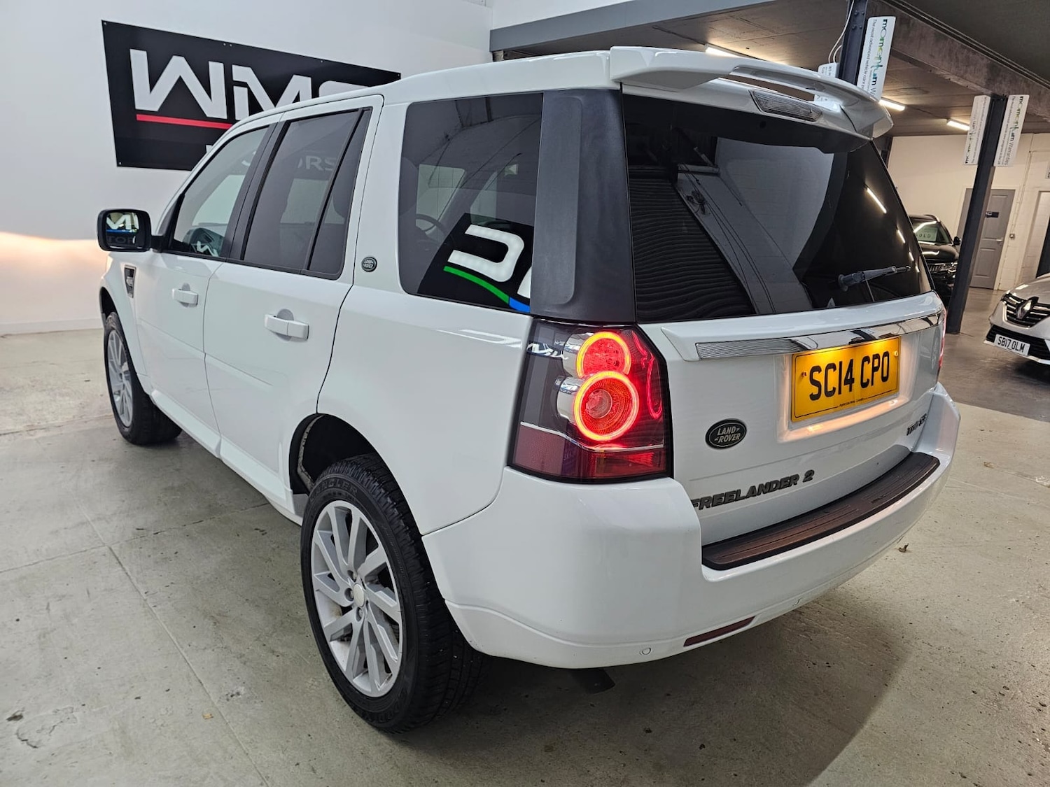 Used Land Rover Freelander 2014 for sale - 76384736: Photo 6