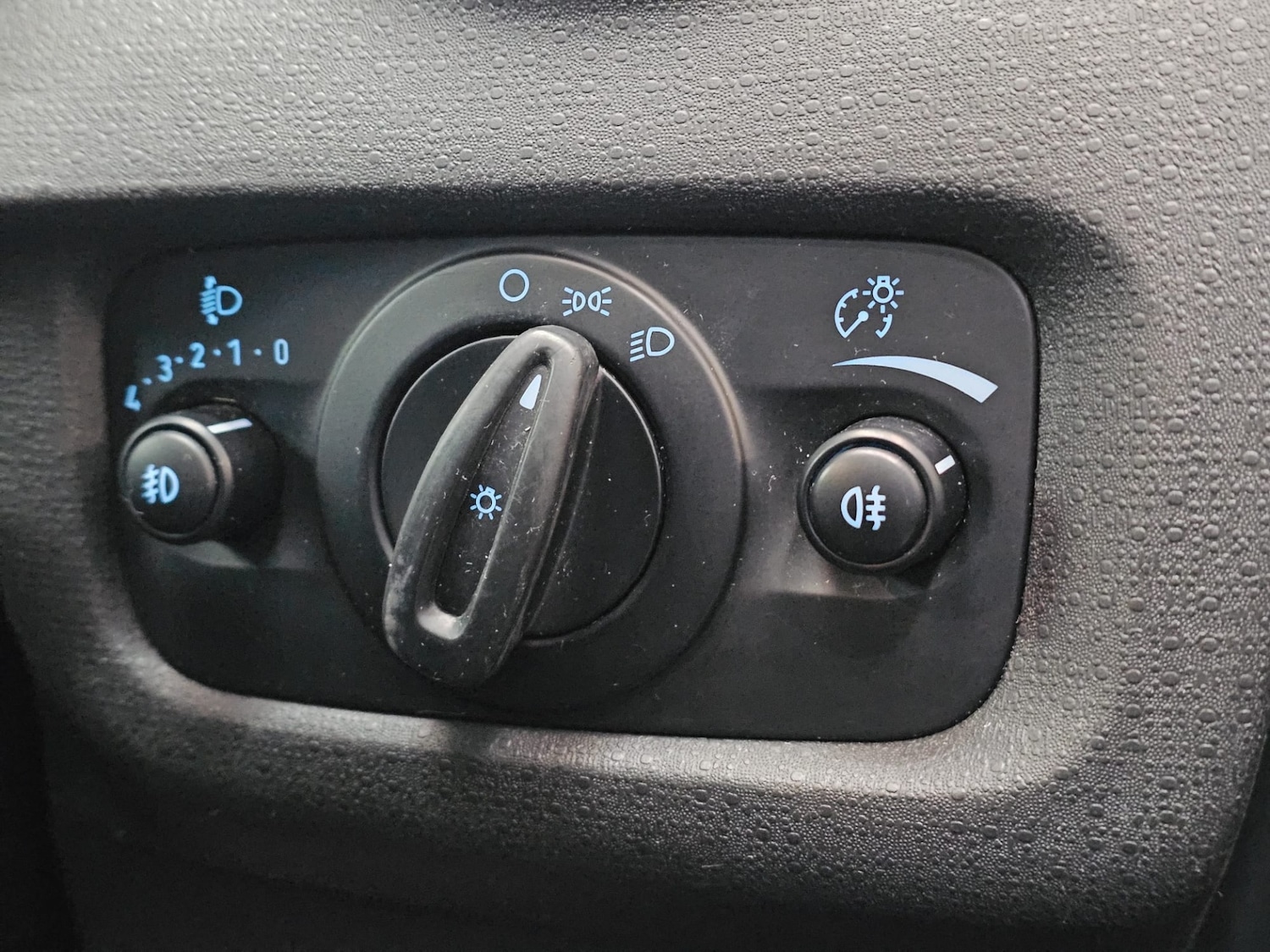 Used Ford Fiesta 2016 for sale - 77283395: Photo 14