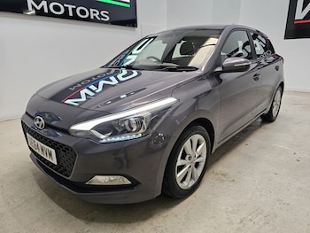 Used Hyundai i20 2015 for sale - 76221971: Photo