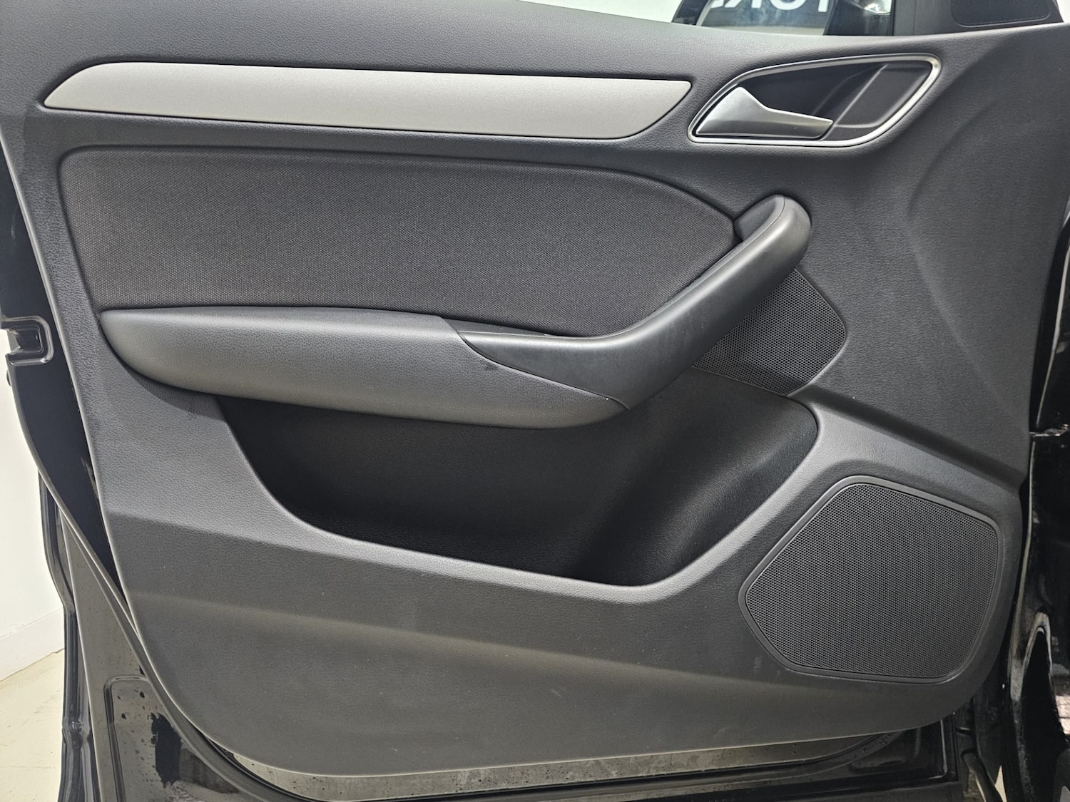 Used Audi Q3 2012 for sale - 76493871: Photo 17