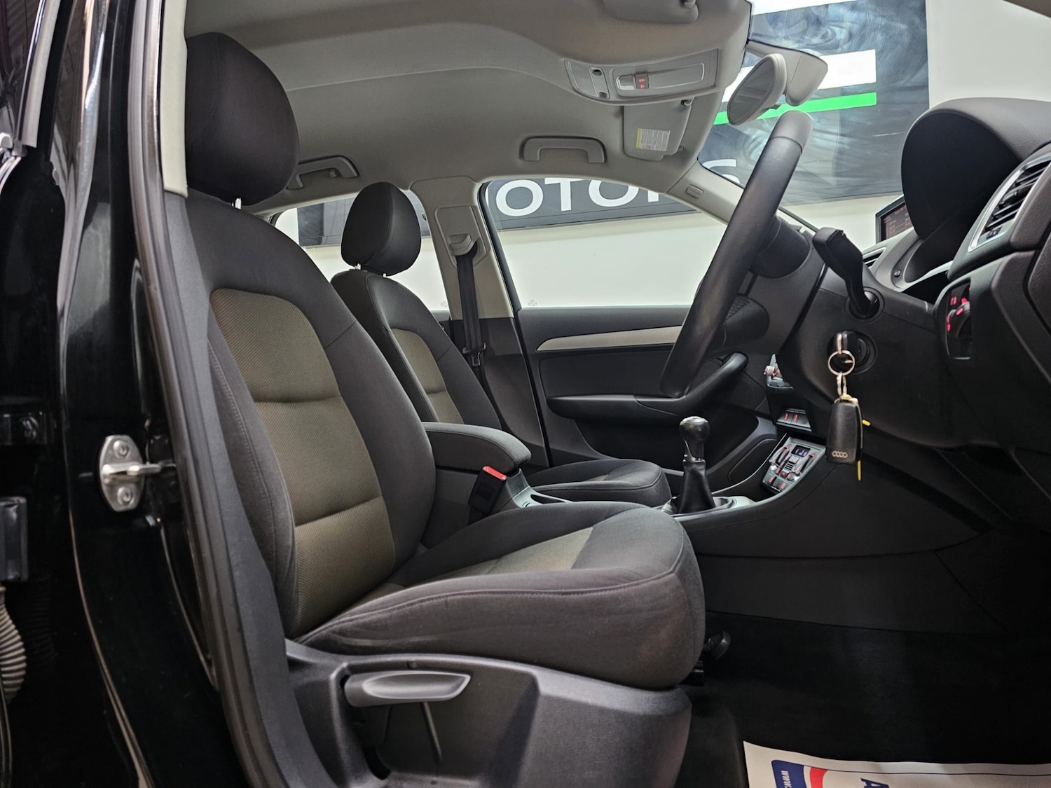 Used Audi Q3 2012 for sale - 76493871: Photo 19